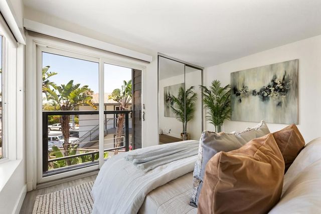 940 Sealane Drive 7, Encinitas, CA 92024
