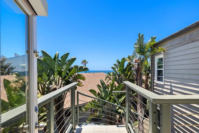 940 Sealane Drive 7, Encinitas, CA 92024