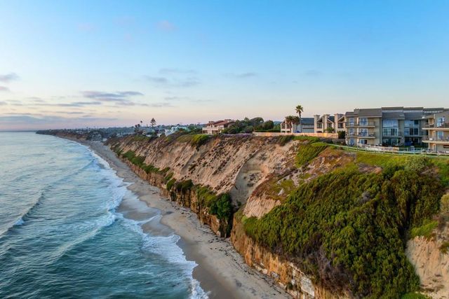 940 Sealane Drive 7, Encinitas, CA 92024