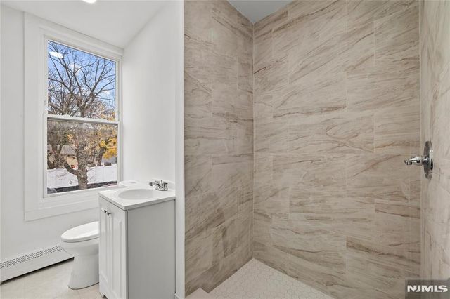 160 17th Avenue, Paterson, NJ 07504