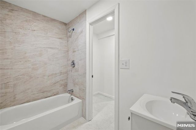 160 17th Avenue, Paterson, NJ 07504