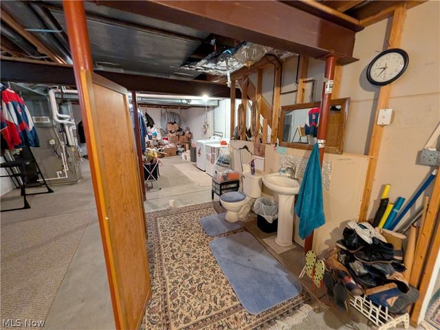 1958 E 84th Street, Cleveland, OH 44103