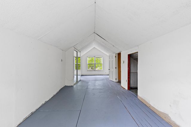 7086 N State Highway 155, Gilmer, TX 75644
