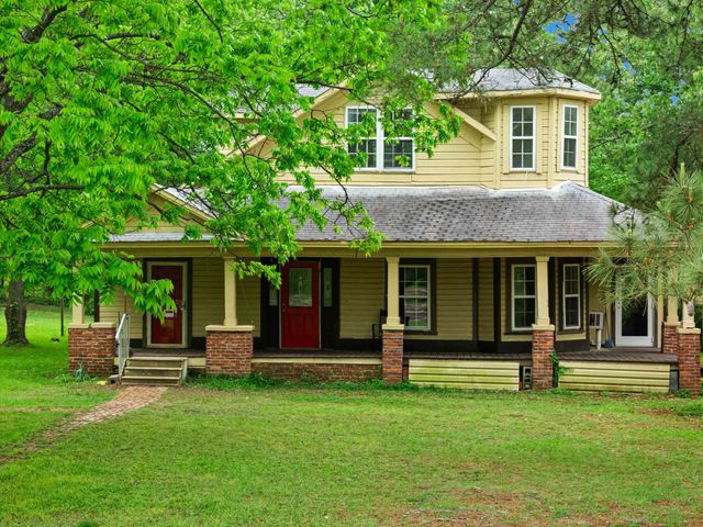 7086 N State Highway 155, Gilmer, TX 75644