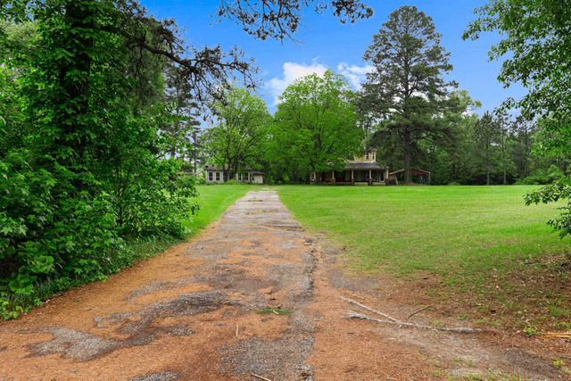 7086 N State Highway 155, Gilmer, TX 75644