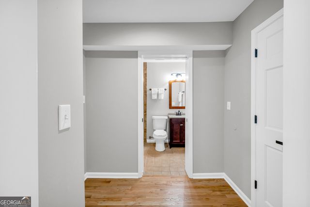 3252 Clairmont North NE, Brookhaven, GA 30329