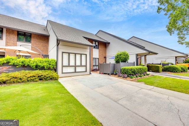 3252 Clairmont North NE, Brookhaven, GA 30329