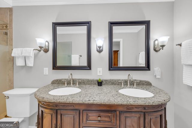 3252 Clairmont North NE, Brookhaven, GA 30329