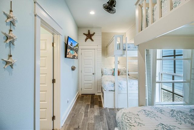 128 Bent Grass Dr, Port Aransas, TX 78373