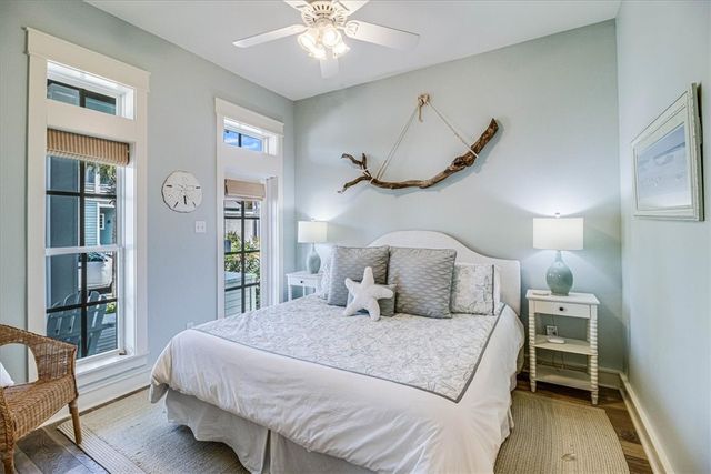 128 Bent Grass Dr, Port Aransas, TX 78373