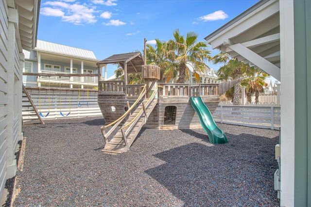 128 Bent Grass Dr, Port Aransas, TX 78373