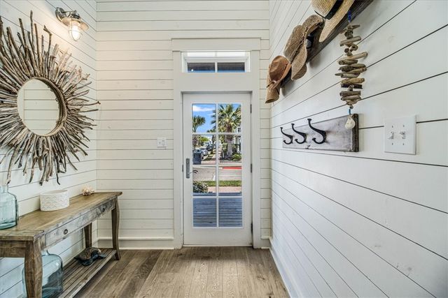 128 Bent Grass Dr, Port Aransas, TX 78373