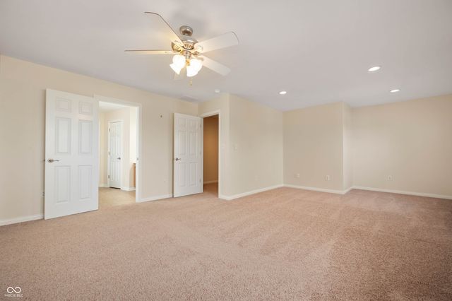 2650 S Parkview Drive, New Palestine, IN 46163