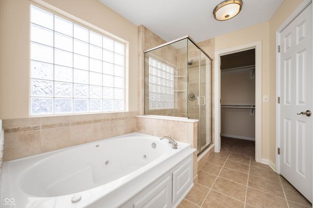 2650 S Parkview Drive, New Palestine, IN 46163