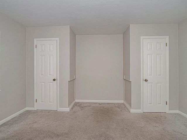 677 ROYAL PALM Boulevard 12, Vero Beach, FL 32960