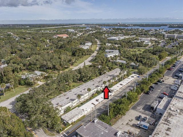 677 ROYAL PALM Boulevard 12, Vero Beach, FL 32960