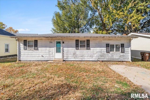 316 S CURTIS Street, Edinburg, IL 62531