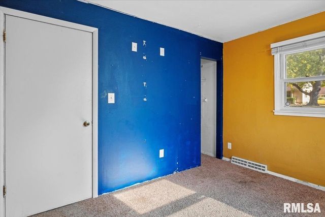 316 S CURTIS Street, Edinburg, IL 62531