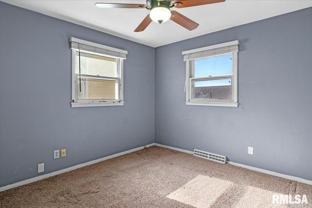 316 S CURTIS Street, Edinburg, IL 62531