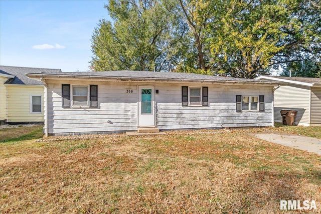 316 S CURTIS Street, Edinburg, IL 62531