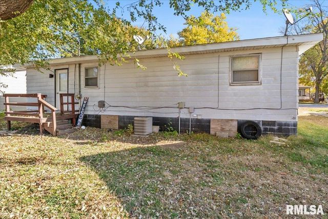 316 S CURTIS Street, Edinburg, IL 62531