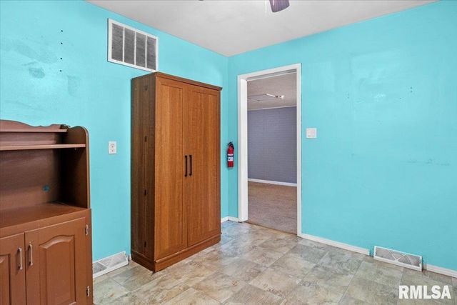 316 S CURTIS Street, Edinburg, IL 62531