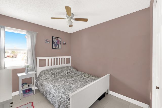 721 SW 79th Avenue, North Lauderdale, FL 33068
