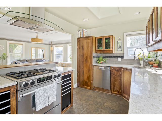 3123 Se OLSEN St, Milwaukie, OR 97222