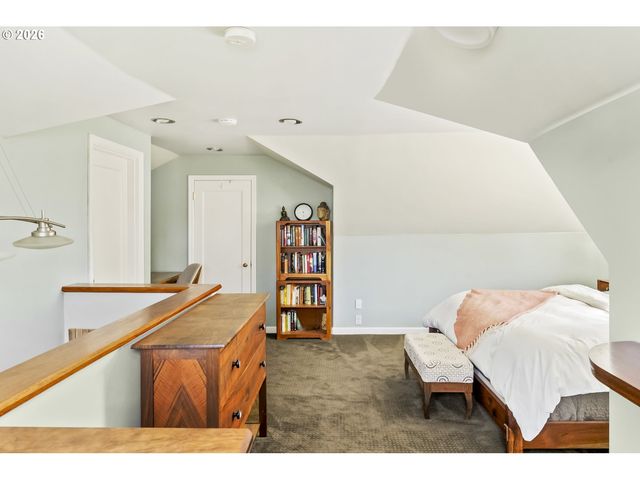 3123 Se OLSEN St, Milwaukie, OR 97222