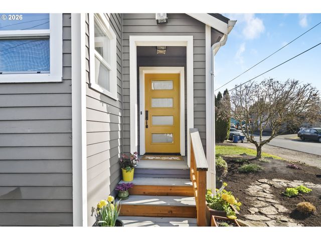 3123 Se OLSEN St, Milwaukie, OR 97222