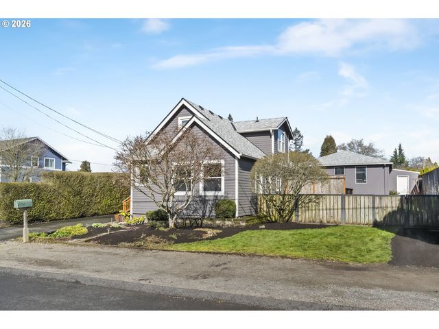 3123 Se OLSEN St, Milwaukie, OR 97222