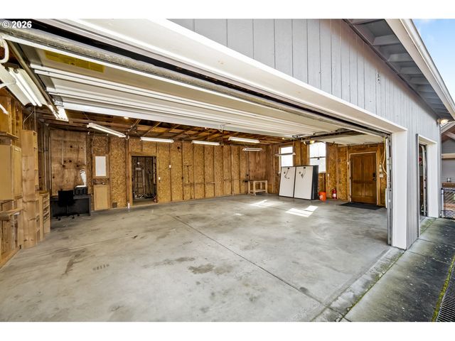 3123 Se OLSEN St, Milwaukie, OR 97222