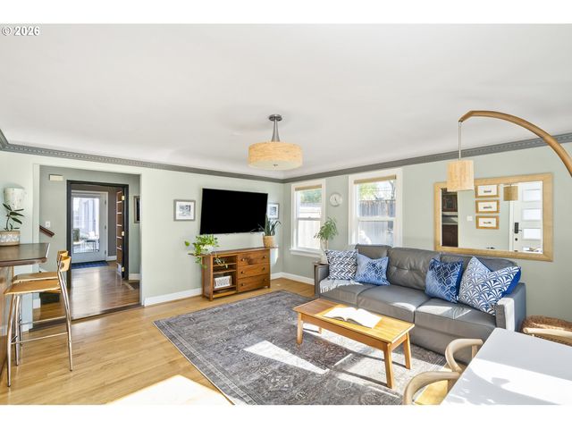 3123 Se OLSEN St, Milwaukie, OR 97222