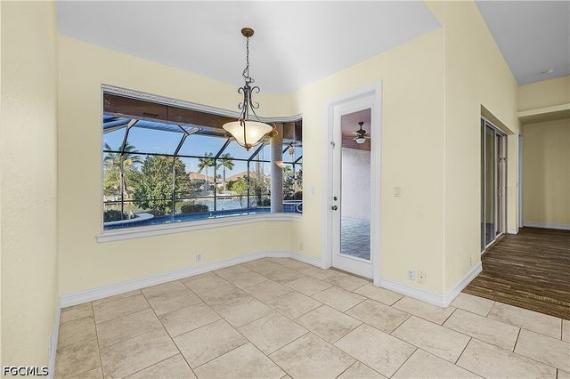 325 SE 21st ST, Cape Coral, FL 33990