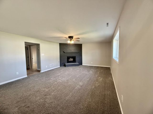 601 N Holly Lane, Griffith, IN 46319