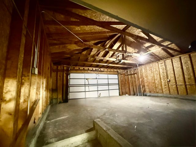 601 N Holly Lane, Griffith, IN 46319