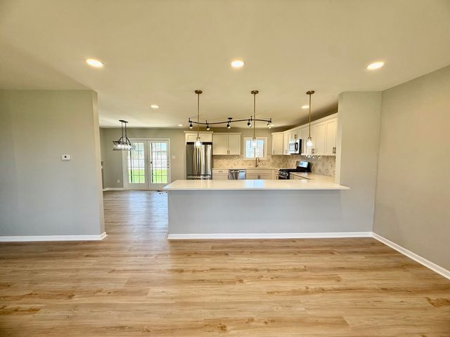 601 N Holly Lane, Griffith, IN 46319