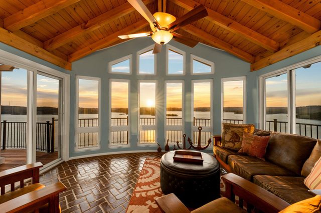 375 Slane Chapel Road, Branson West, MO 65737