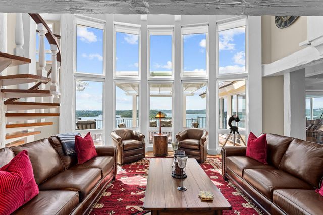 375 Slane Chapel Road, Branson West, MO 65737