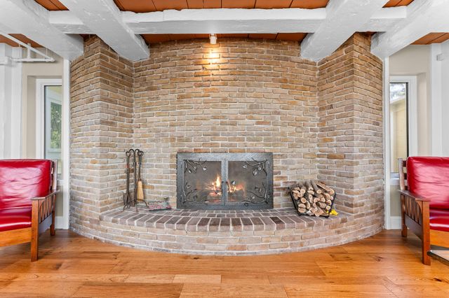 375 Slane Chapel Road, Branson West, MO 65737