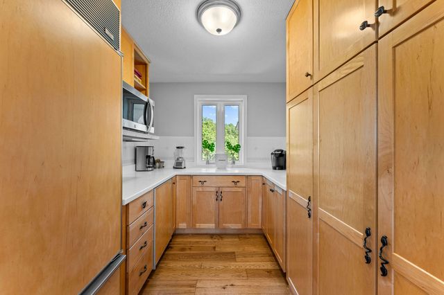 375 Slane Chapel Road, Branson West, MO 65737