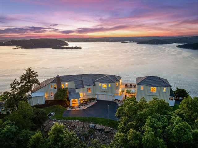 375 Slane Chapel Road, Branson West, MO 65737