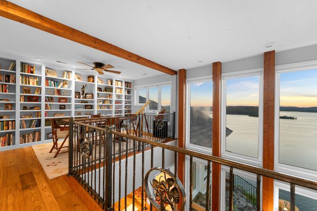 375 Slane Chapel Road, Branson West, MO 65737