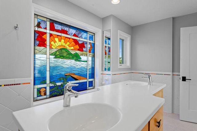 375 Slane Chapel Road, Branson West, MO 65737