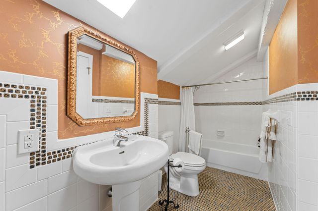 375 Slane Chapel Road, Branson West, MO 65737