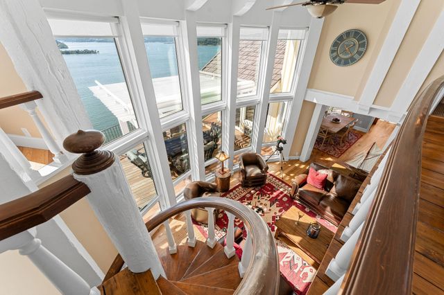 375 Slane Chapel Road, Branson West, MO 65737