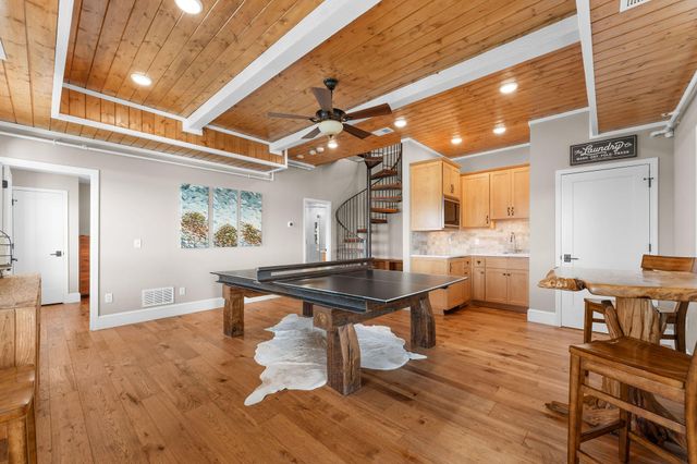 375 Slane Chapel Road, Branson West, MO 65737