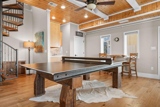 375 Slane Chapel Road, Branson West, MO 65737