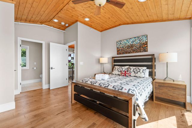 375 Slane Chapel Road, Branson West, MO 65737