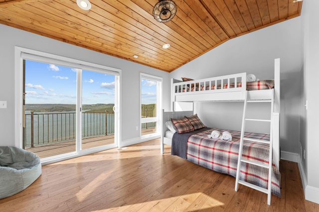 375 Slane Chapel Road, Branson West, MO 65737